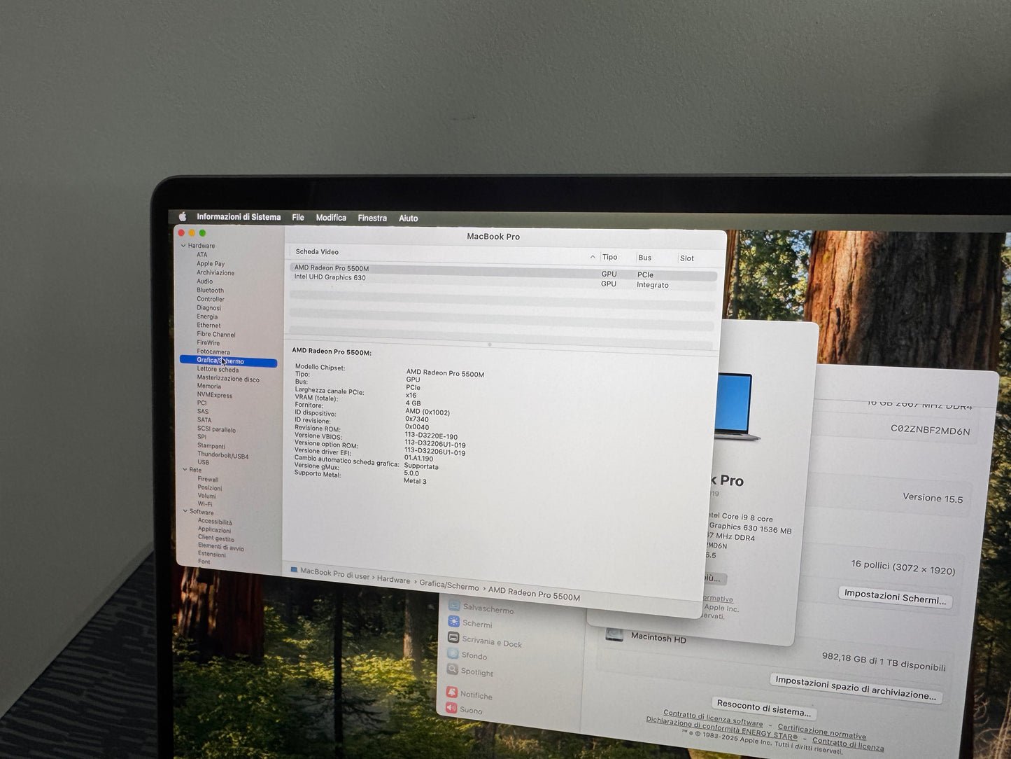MacBook Pro (2019) [16", Touch Bar, Intel Core i9 2,3GHz, 16GB RAM, 1TB SSD, AMD Radeon Pro 5500M, Mac OS X] grigio