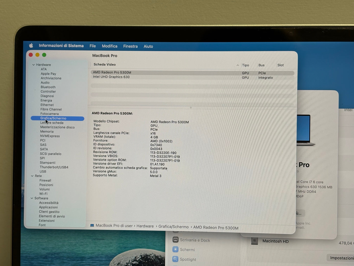 MacBook Pro (2019) [16", Touch Bar, Intel Core i7 2,6GHz, 16GB RAM, 512GB SSD, Intel UHD Graphics 630 + AMD Radeon Pro 5300M, Mac OS] argento