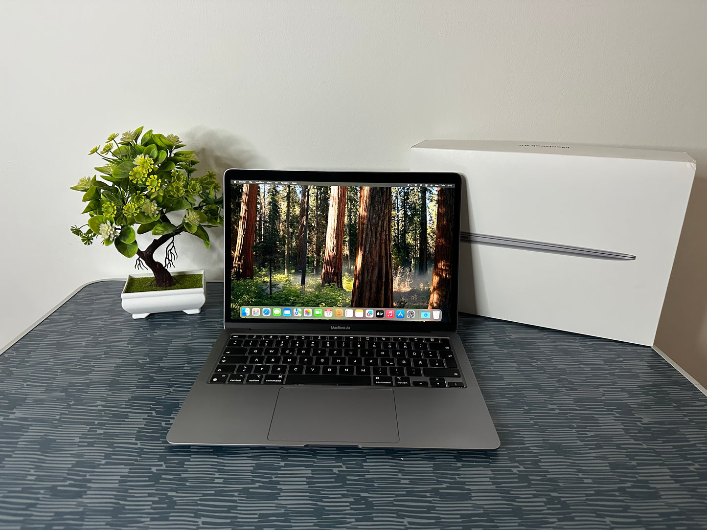 MacBook Air M1 (Late 2020) [13,3", Retina, Apple M1, 16GB RAM, 256GB SSD, Apple 7 Core, macOS] Grigio