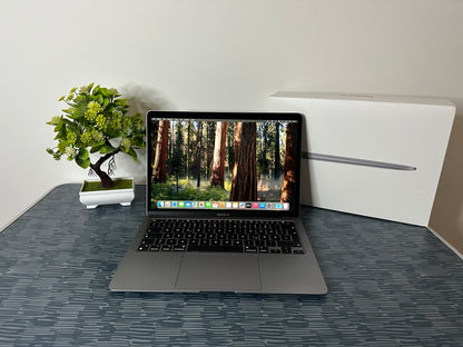 MacBook Air M1 (Late 2020) [13,3", Retina, Apple M1, 16GB RAM, 256GB SSD, Apple 7 Core, macOS] Grigio