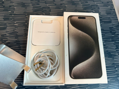 iPhone 15 Pro Max 256GB Titanio Bianco