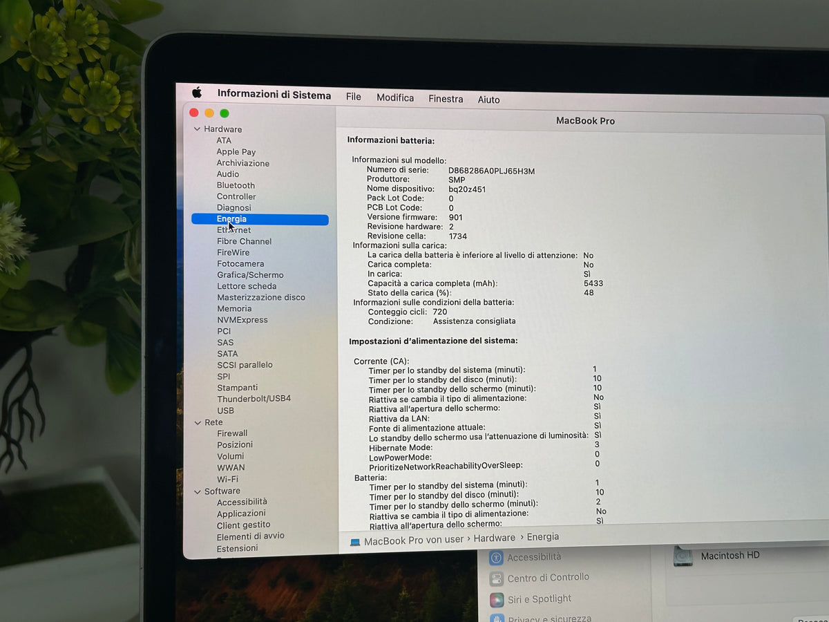 MacBook Pro (2018) [15,4", Touch Bar, Intel Core i9 2,9GHz, 32GB RAM, 512GB SSD, Intel UHD Graphics 630, macOS] grigio