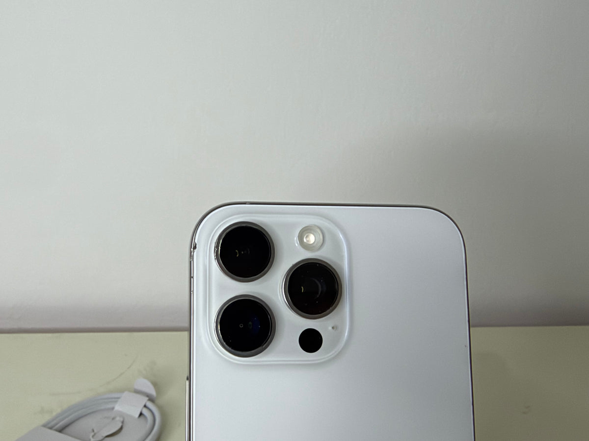iPhone 16 Pro Max 256GB 5G - Titanio Bianco