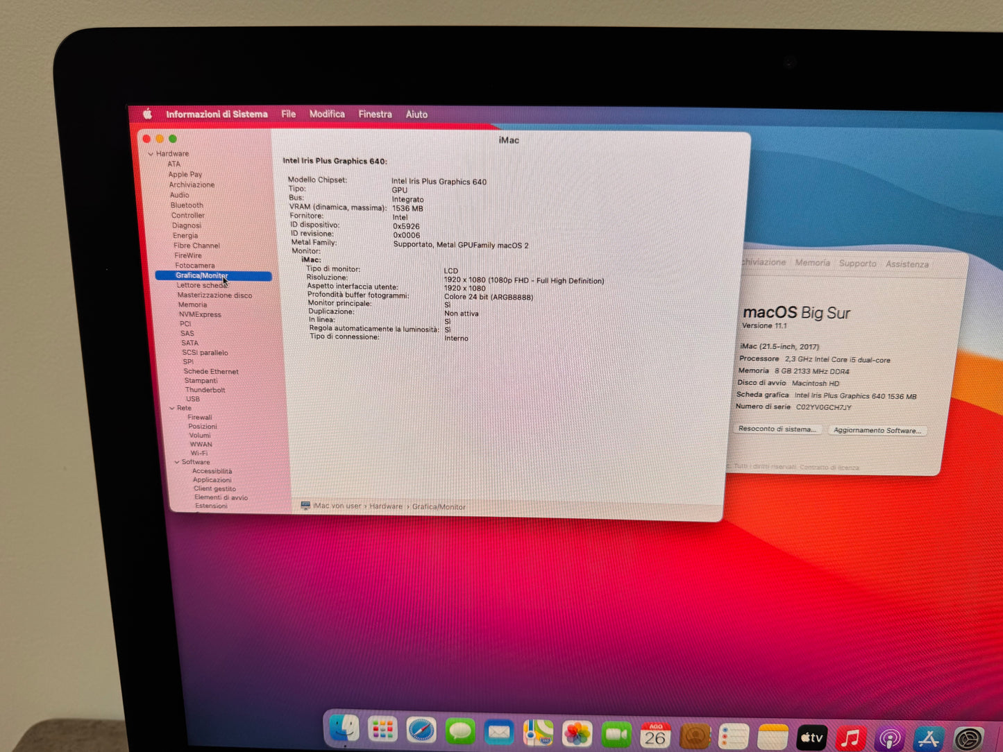 iMac (Mid 2017) [21,5", Intel Core i5 2,3GHz, 8GB RAM, 1TB HDD, Intel Iris Plus Graphics 640, macOS] argento