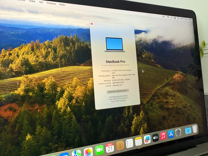 MacBook Pro (Mid 2018) [13,3", Touch Bar, Intel Core i5 2,3GHz, 8GB RAM, 256GB SSD, Intel Iris Plus Graphics 655, macOS] Grigio