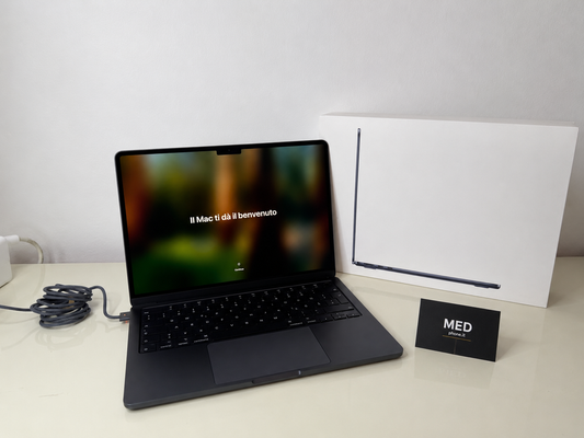 MacBook Air (2024) [13,6", M3 8-Core, 8GB RAM, 256GB SSD, 8-Core GPU, macOS] Mezzanotte