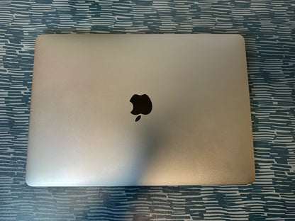 MacBook Pro (2017) [13,3", Intel Core i5 2,3GHz, 8GB RAM, 128GB SSD, Intel Iris Plus Graphics 640, macOS] Grigio