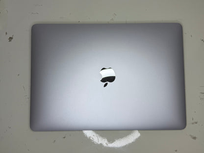 MacBook Air (2019) [13,3", Retina, Intel Core i5 1,6GHz, 8GB RAM, 128GB SSD, Intel UHD Graphics 617, macOS] Grigio
