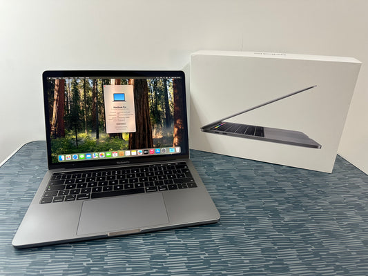 MacBook Pro (2019) [13,3", Touch Bar, Intel Core i5 1,4GHz, 8GB RAM, 128GB SSD, Intel Iris Plus Graphics 645, Mac OS X] argento