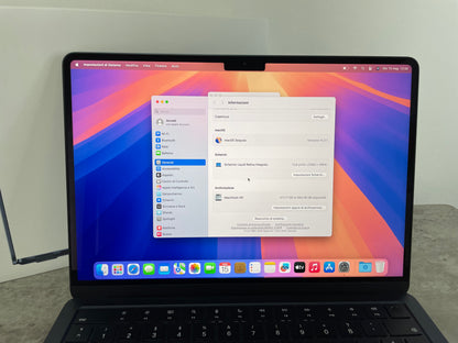 MacBook Air (2022) [13,6", Liquid Retina, M2 8-Core 3,2GHz, 8GB RAM, 512GB SSD, 10-Core GPU, macOS] mezzanotte