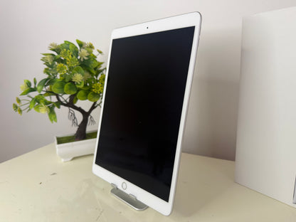 iPad Air 3 (2019) 10.5” 64GB WI-FI Argento