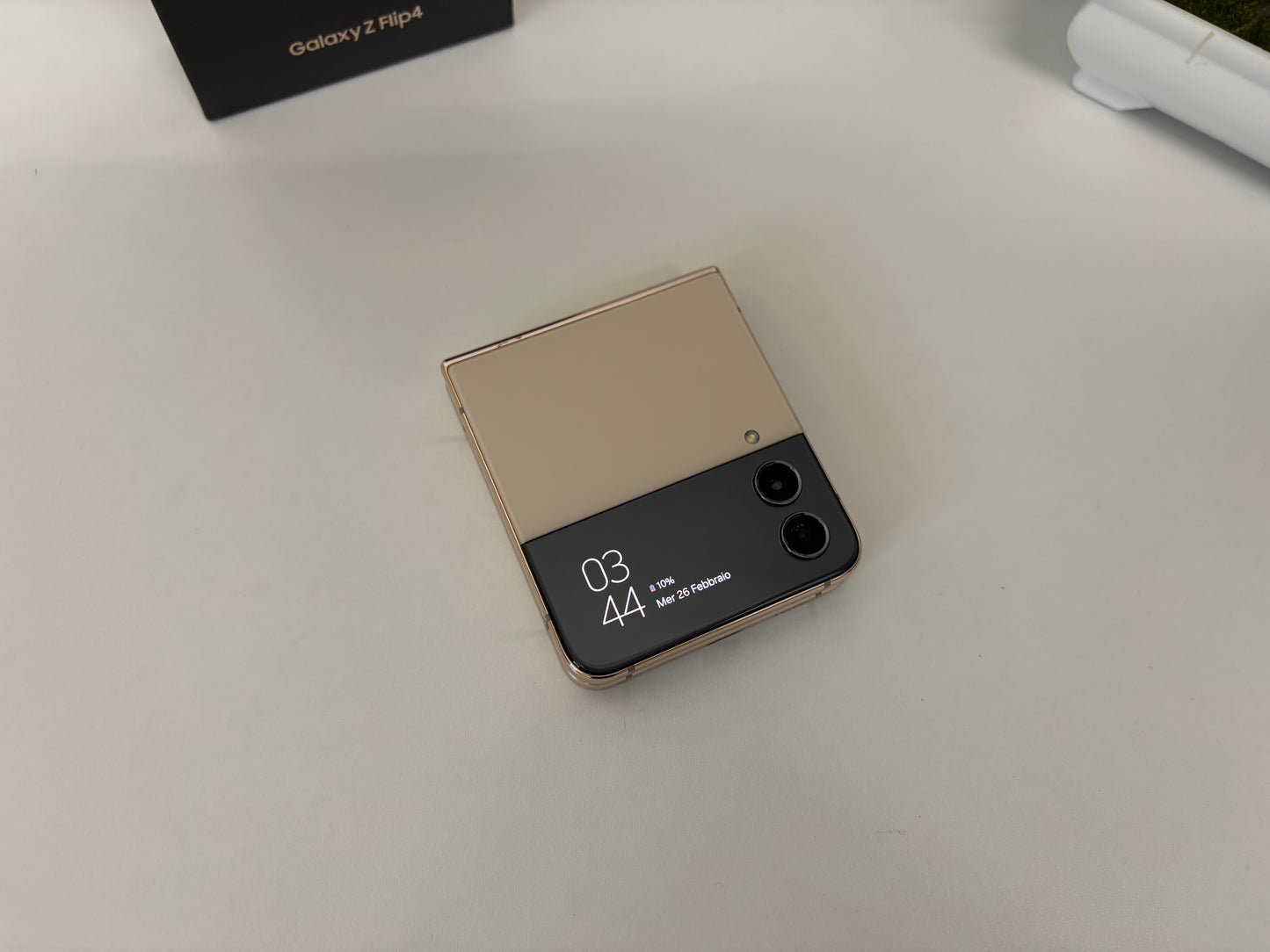 Samsung Galaxy Z Flip 4 5G 128GB [Dual-Sim] Oro