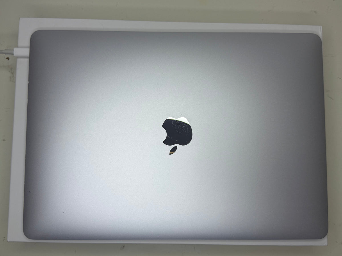 MacBook Pro (2017) [13,3", Touch Bar, Intel Core i5 2,3GHz, 8GB RAM, 128GB SSD, Intel Iris Plus Graphics 650, macOS] grigio