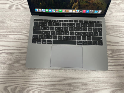 MacBook Air (2019) [13", Intel Core i5 1.6GHz, 8GB RAM, 512GB SSD, Intel HD Graphics 617, macOS] Argento