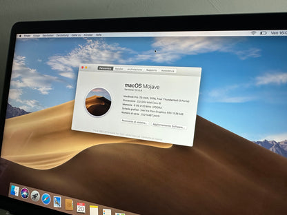 MacBook Pro (2018) [13,3", Touch Bar, Intel Core i5 2,3GHz, 8GB RAM, 256GB SSD, Intel Iris Plus Graphics 655, macOS] Grigio