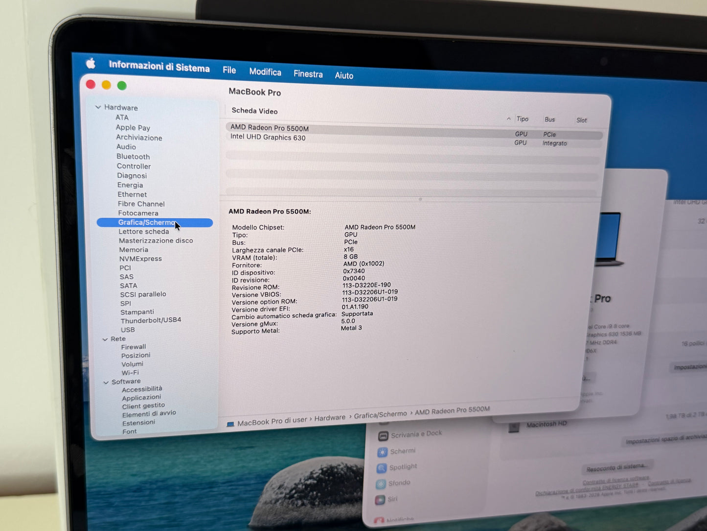 MacBook Pro (2019) [16", Touch Bar, Intel Core i9 4GHz, 32GB RAM, 2TB SSD, AMD Radeon Pro 5500M, macOS] grigio