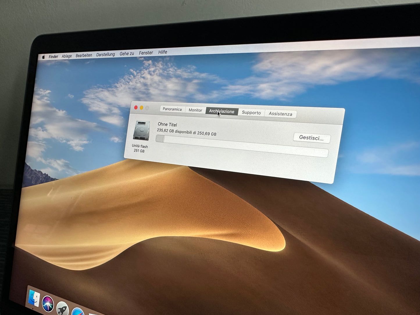 MacBook Pro (2018) [13,3", Touch Bar, Intel Core i5 2,3GHz, 8GB RAM, 256GB SSD, Intel Iris Plus Graphics 655, macOS] Grigio