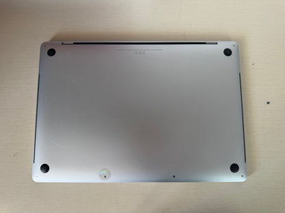 MacBook Pro (2019) [16", Touch Bar, Intel Core i7 2,6GHz, 16GB RAM, 512GB SSD, Intel UHD Graphics 630 + AMD Radeon Pro 5300M, Mac OS] Argento