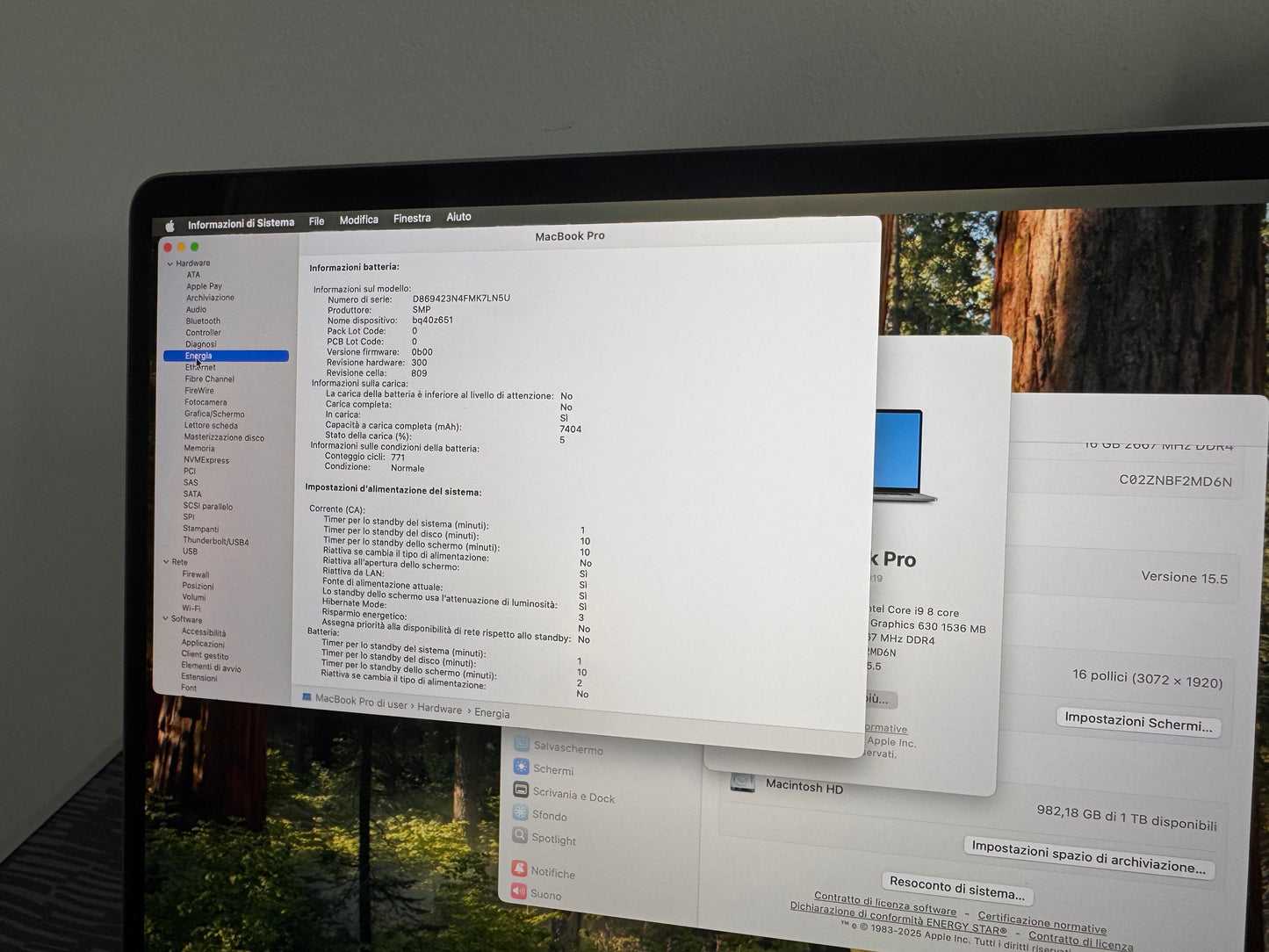 MacBook Pro (2019) [16", Touch Bar, Intel Core i9 2,3GHz, 16GB RAM, 1TB SSD, AMD Radeon Pro 5500M, Mac OS X] grigio