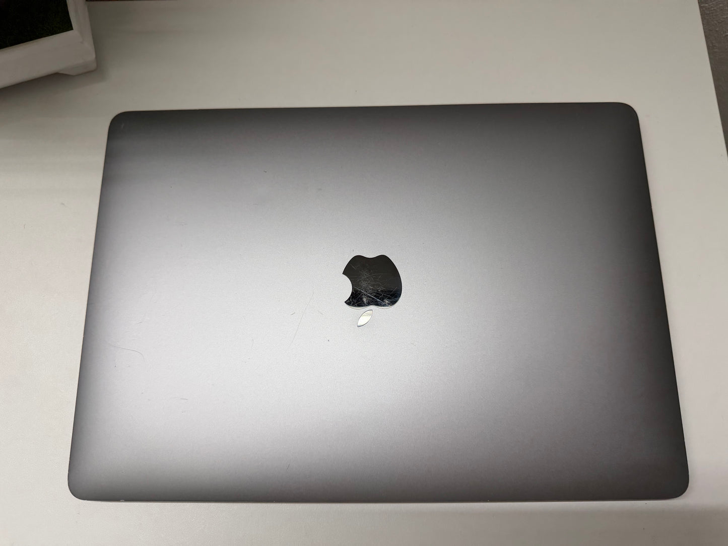MacBook Air M1 (Late 2020) [13,3", Retina, Apple M1, 8GB RAM, 128GB SSD, Apple 7 Core, macOS] Grigio