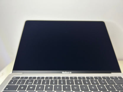 MacBook Air M1 (Late 2020) [13,3", Retina, Apple M1, 8GB RAM, 256GB SSD, Apple 7 Core, macOS] Grigio