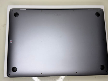 MacBook Air (2018) [13,3", Retina, Intel Core i5 1,6GHz, 8GB RAM, 256GB SSD, Intel UHD Graphics 617, macOS] Grigio