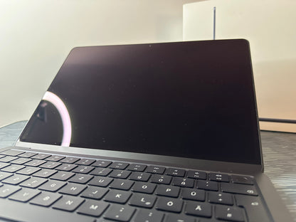 MacBook Air (2022) [13,6" Retina, M2 8 Core 3,2GHz, 8GB RAM, 256GB SSD, 8-CoreGPU, macOS] mezzanotte