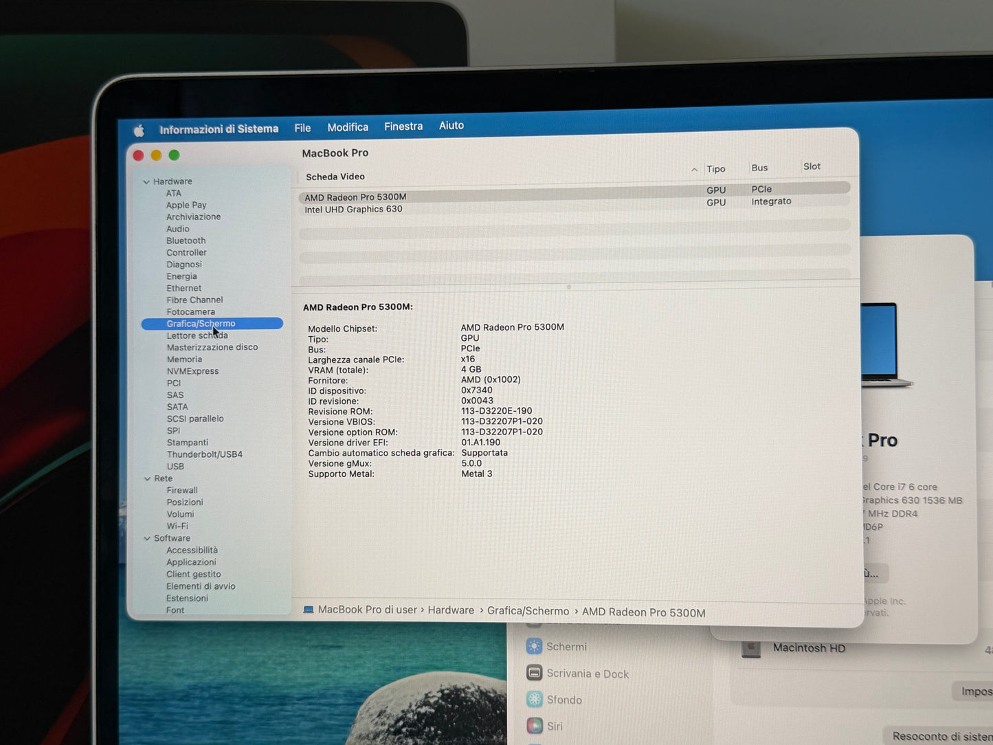 MacBook Pro (2019) [16", Touch Bar, Intel Core i7 2,6GHz, 16GB RAM, 512GB SSD, Intel UHD Graphics 630 + AMD Radeon Pro 5300M, Mac OS] Argento