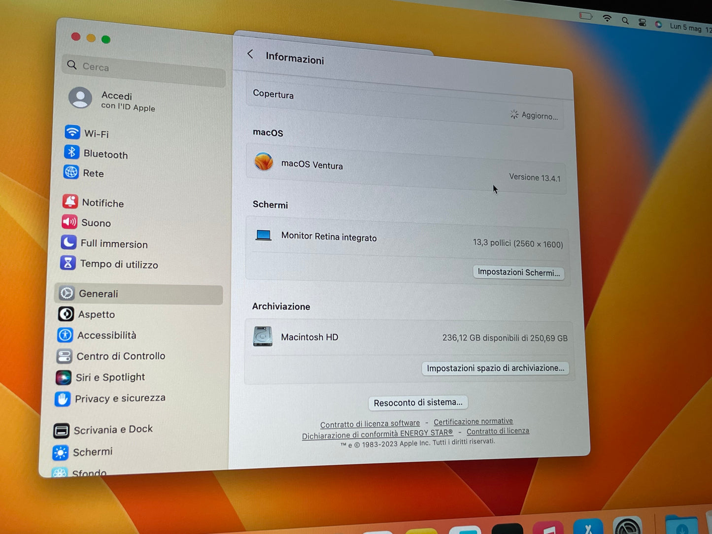 MacBook Air (2019) [13,3", Retina, Intel Core i5 1,6GHz, 8GB RAM, 256GB SSD, Intel UHD Graphics 617, macOS] argento