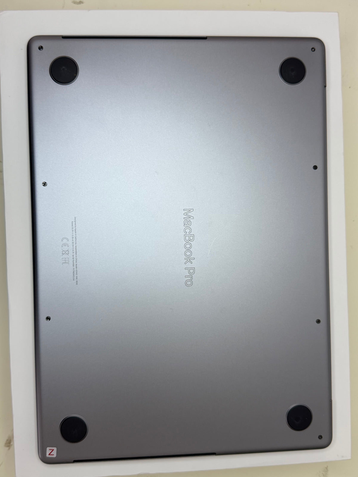 MacBook Pro (2021) [14,2", Apple M1 Pro 10 Core, 16GB RAM, 1TB SSD, Apple 16 Core, macOS] grigio