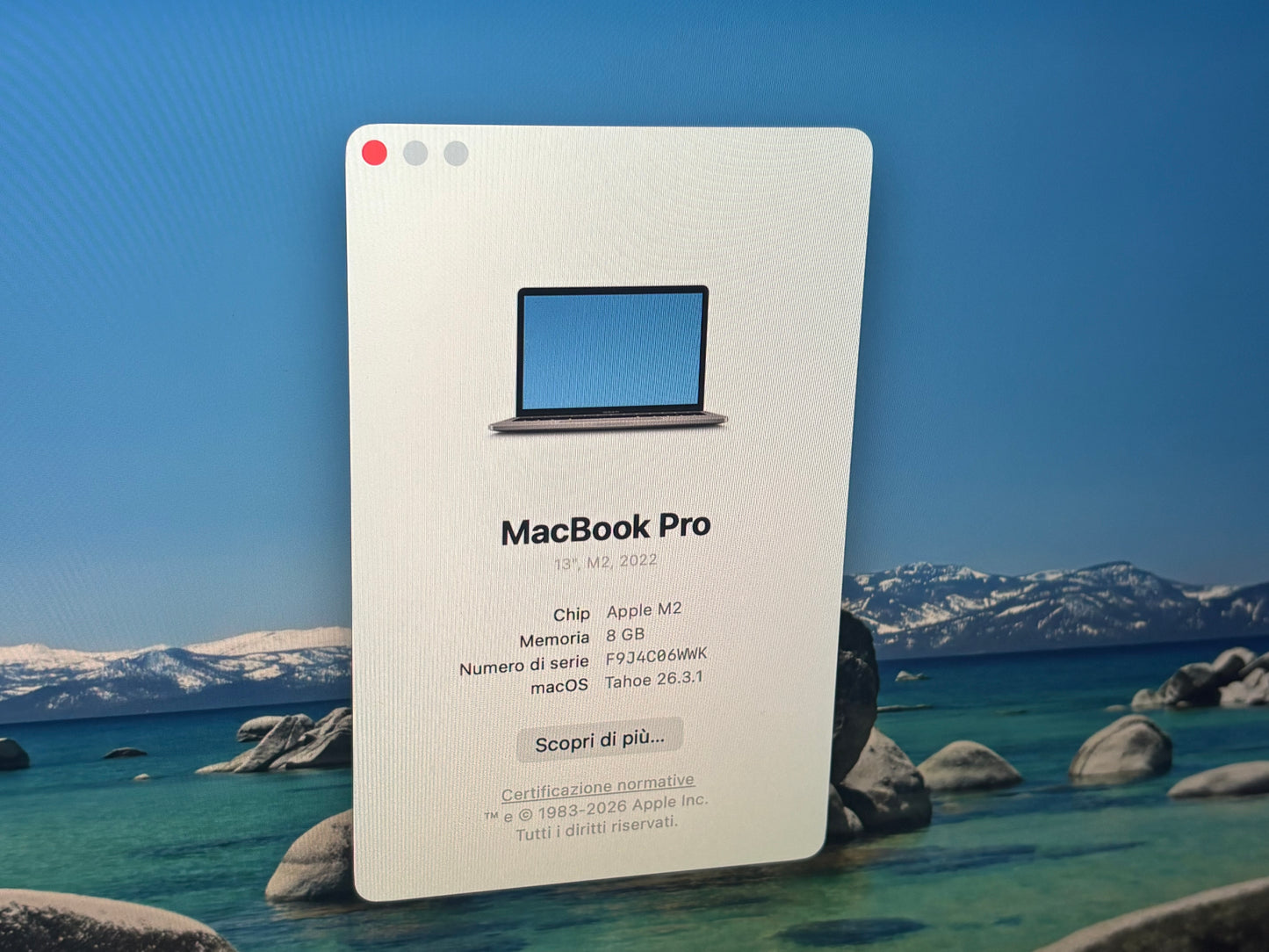 MacBook Pro (Mid 2022) [13,3", Liquid Retina, Touch Bar, Apple M2 8-Core 3,2GHz, 8GB RAM, 256GB SSD, Apple 10-Core, macOS] Grigio