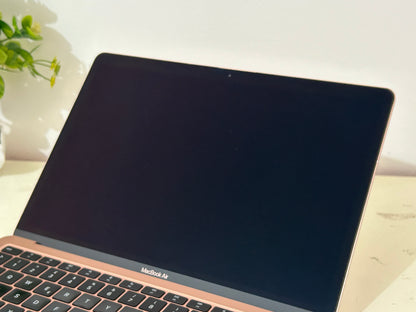 MacBook Air M1 (Late 2020) [13,3", Retina, Apple M1, 8GB RAM, 256GB SSD, Apple 7 Core, macOS] Oro