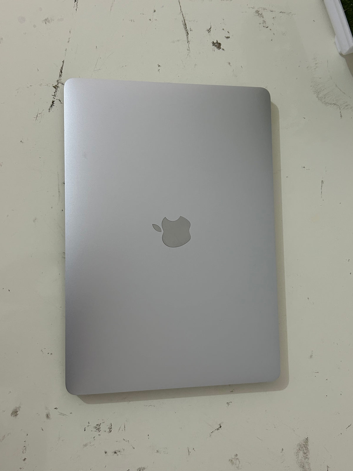 MacBook Pro (2020) M1 [13,3", Touch Bar, Apple M1 3,2GHz, 8GB RAM, 256GB SSD, Apple 8 Core, macOS] Grigio
