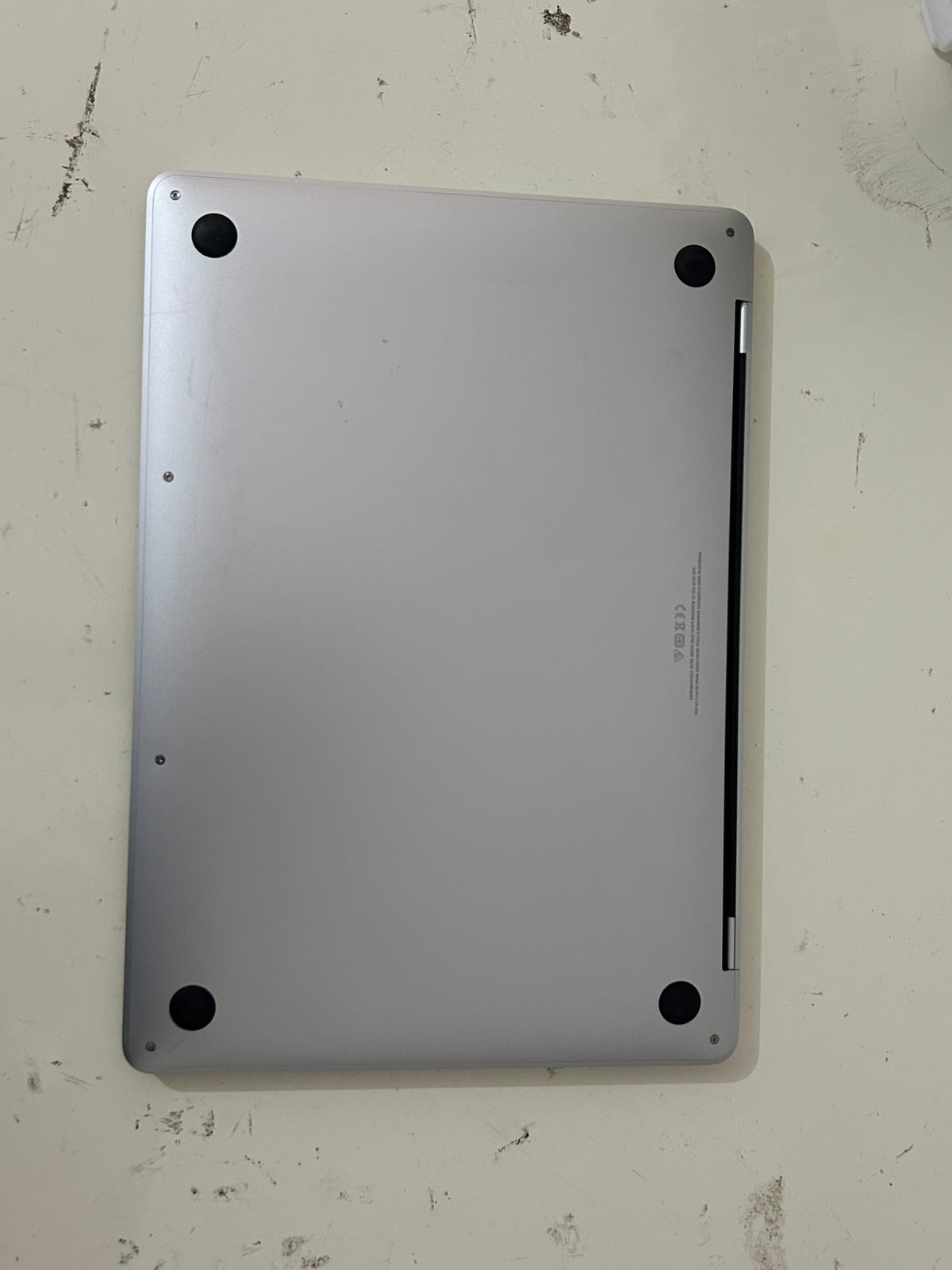 MacBook Pro (2020) M1 [13,3", Touch Bar, Apple M1 3,2GHz, 8GB RAM, 256GB SSD, Apple 8 Core, macOS] Grigio
