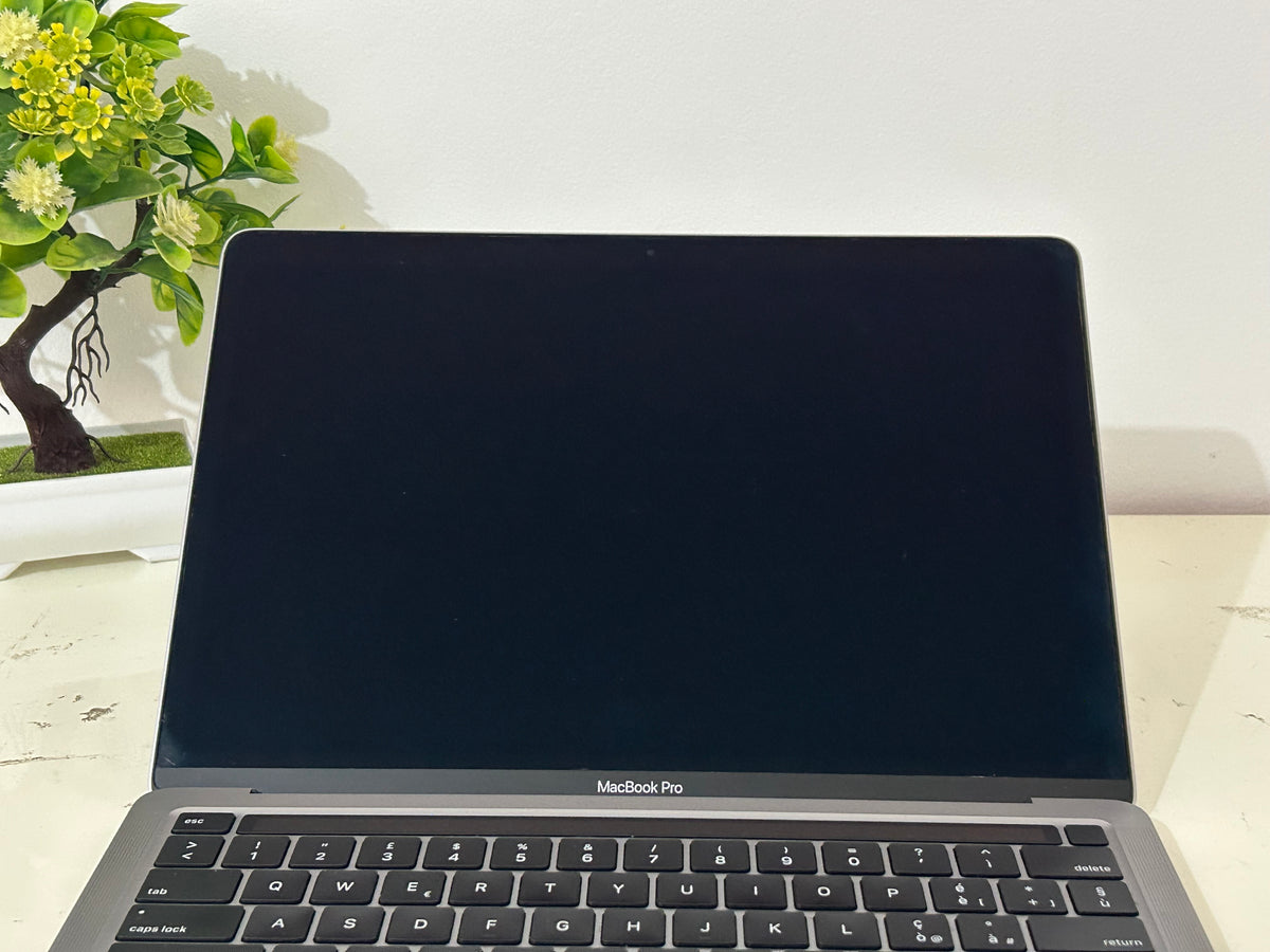 MacBook Pro (2020) M1 [13,3", Touch Bar, Apple M1 3,2GHz, 8GB RAM, 256GB SSD, Apple 8 Core, macOS] Grigio