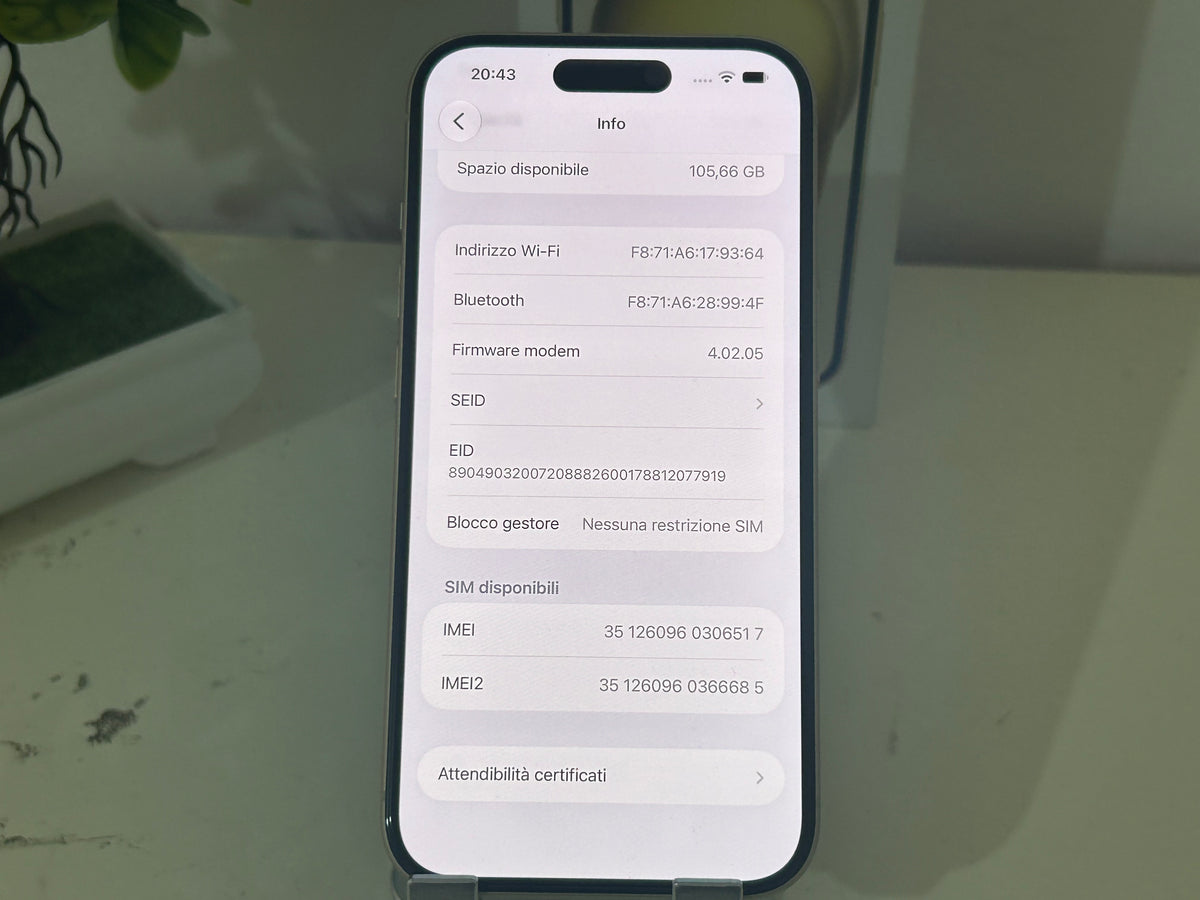iPhone 15 128GB Giallo (5G) Dual-Sim