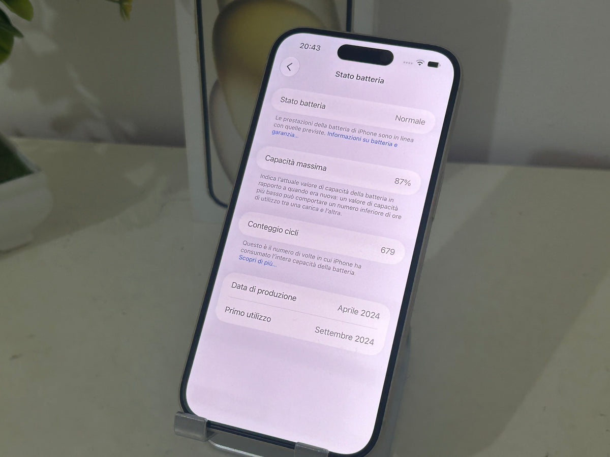 iPhone 15 128GB Giallo (5G) Dual-Sim