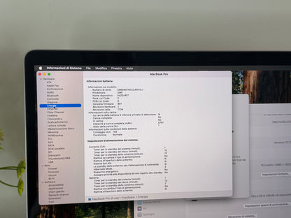 MacBook Pro (2019) [15,4", Touch Bar, Intel Core i9 2,3GHz, 16GB RAM, 512GB SSD, AMD Radeon Pro 560X, Mac OS X] Grigio