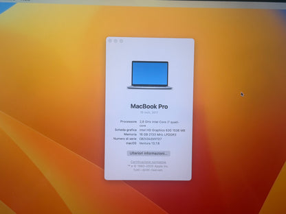 MacBook Pro (Mid 2017) [15,4", Touch Bar, Intel Core i7 2,8GHz, 16GB RAM, 256GB SSD, Intel HD Graphics 630 + AMD Radeon Pro 555, macOS] argento