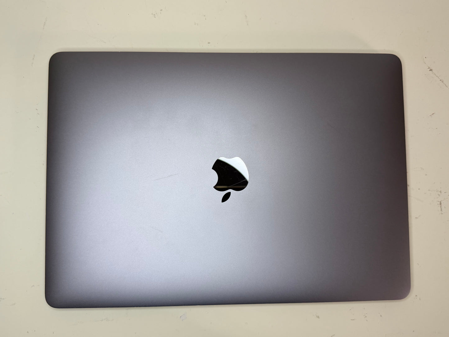 MacBook Pro (2017) [13,3", Intel Core i5 2,3GHz, 8GB RAM, 128GB SSD, Intel Iris Plus Graphics 640, macOS] GRIGIO