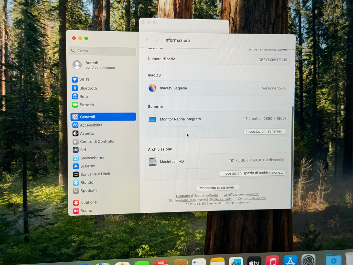 MacBook Pro (2018) [15,4", Touch Bar, Intel Core i7 2,2GHz, 16GB RAM, 512GB SSD, AMD Radeon Pro 555X, macOS] grigio