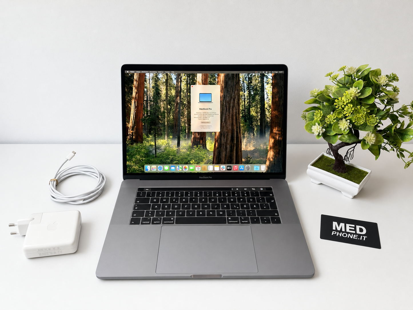 MacBook Pro (2019) [15,4", Touch Bar, Intel Core i7 2,6GHz, 16GB RAM, 256GB SSD, Intel UHD Graphics 630, AMD Radeon Pro 555X, macOS] grigio
